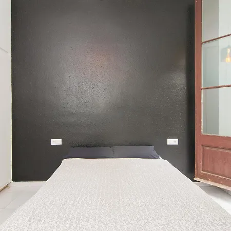 No Limit Sagrada Familia Hostal Barcelona